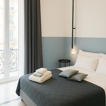 Hotel Rettifilo 311 à Naples Extérieur photo