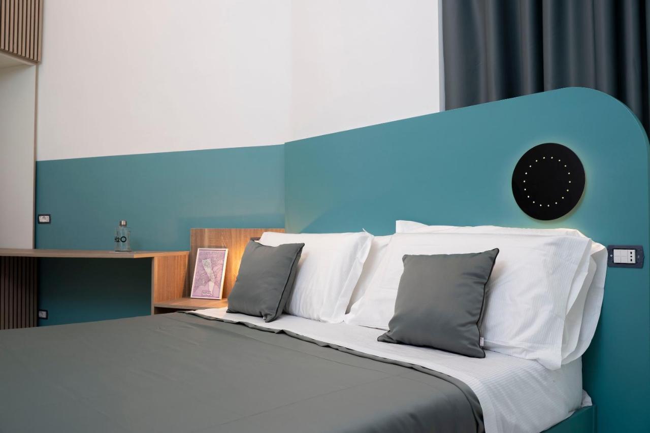 Hotel Rettifilo 311 à Naples Extérieur photo