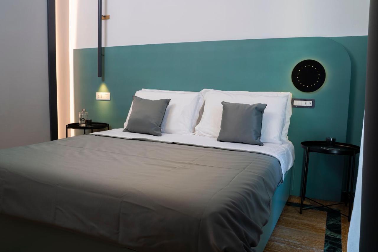 Hotel Rettifilo 311 à Naples Extérieur photo