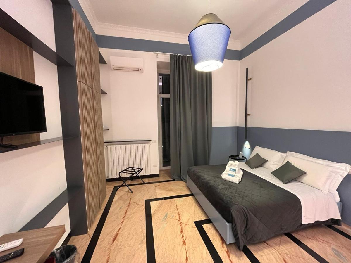 Hotel Rettifilo 311 à Naples Extérieur photo