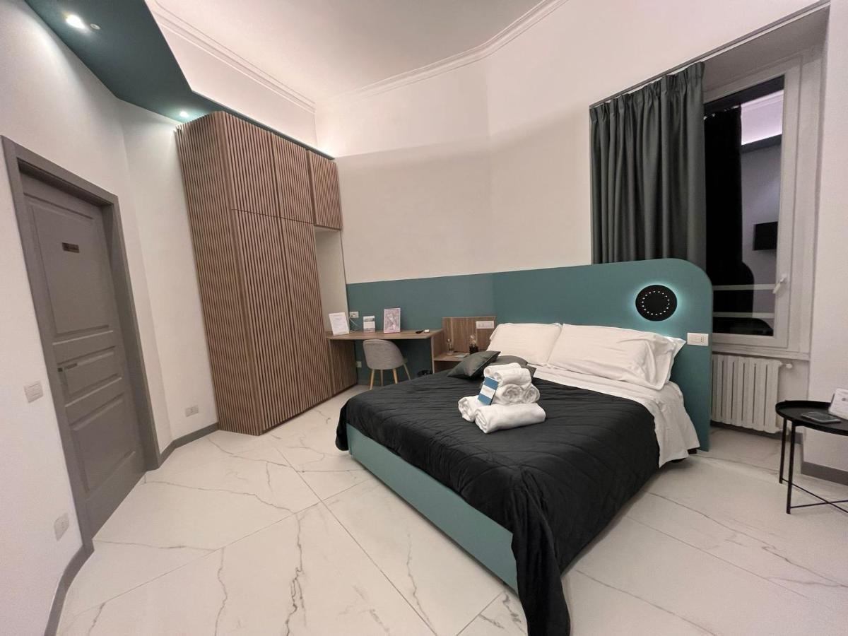 Hotel Rettifilo 311 à Naples Extérieur photo